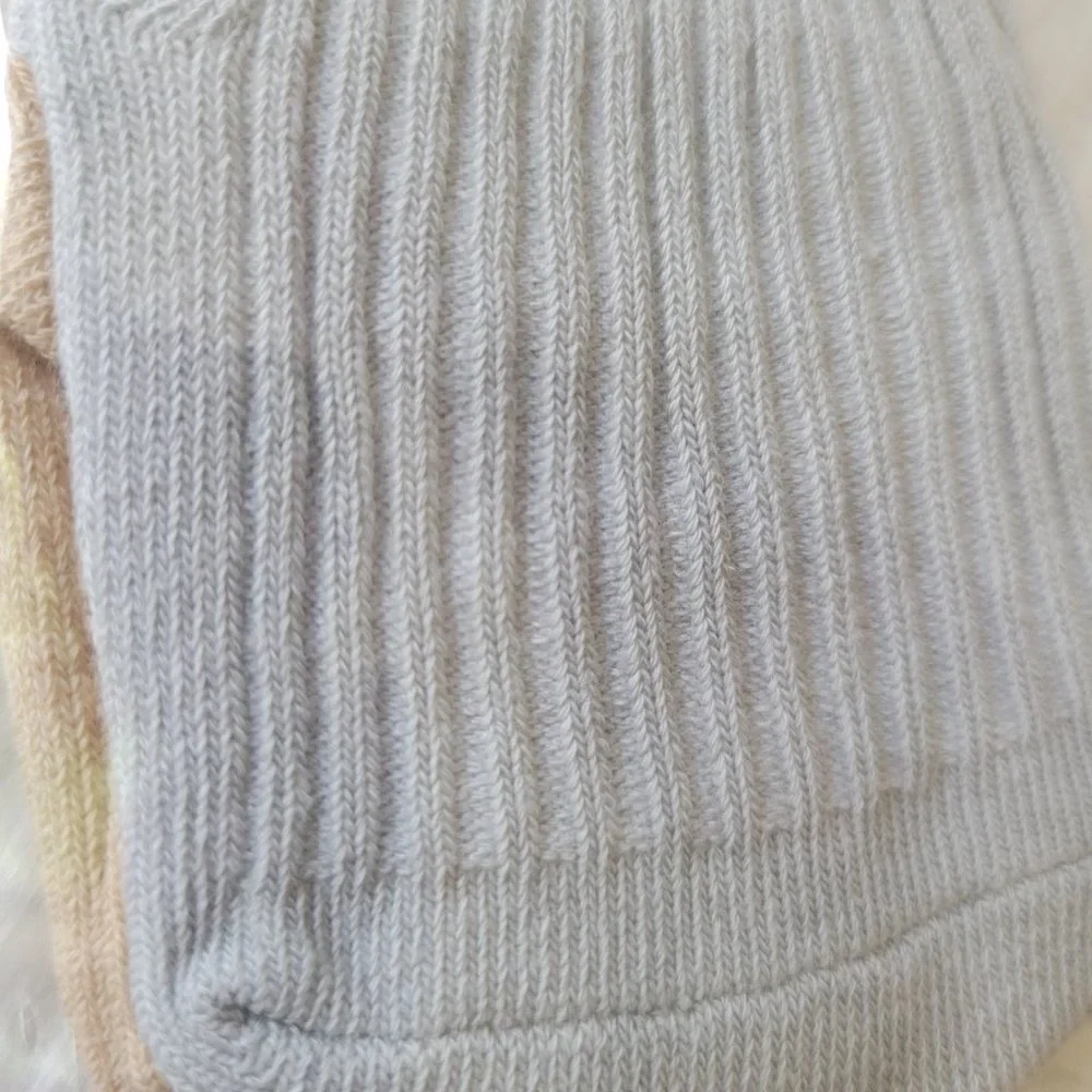Set of 2 Baby Mittens